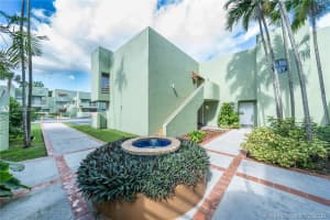 11123 NW 7th St, Miami, FL 33172, Sold 06/04/21