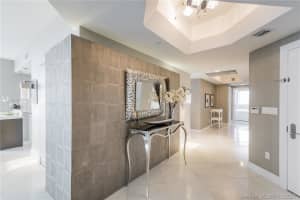 17875 Collins Ave, Sunny Isles Beach, FL 33160, Sold 06/30/21