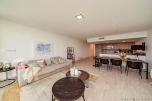 400 Sunny Isles Blvd, Sunny Isles Beach, FL 33160, Sold 07/07/21