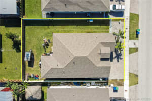 27801 SW 134th Ct, Homestead, FL 33033, Sold 02/01/21
