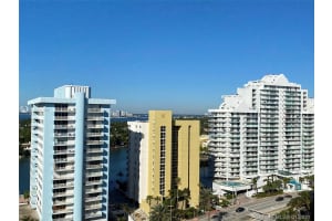 5825 Collins Ave PH1E, Miami Beach, FL 33140, Sold 03/16/21