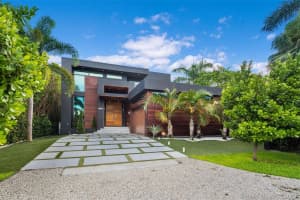 240 Palm Ave, Miami Beach, FL 33139, Sold 02/03/21