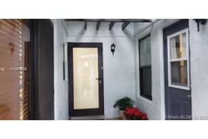 8209 NW 100th Dr, Tamarac, FL 33321, Sold 04/05/21