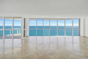 16425 Collins Ave, Sunny Isles Beach, FL 33160, Sold 04/05/21