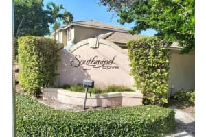 9101 NW 40th St, Sunrise, FL 33351, Sold 01/21/21