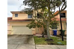 845 NW 132nd Ave, Pembroke Pines, FL 33028, Sold 01/20/21