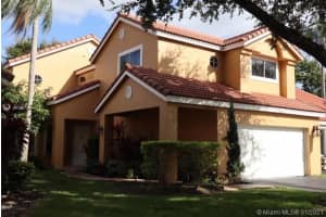 10049 NW 5th St, Plantation, FL 33324, Sold 03/03/21