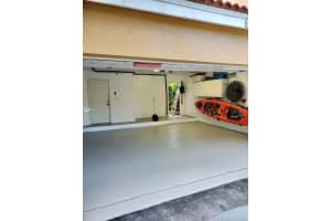 10049 NW 5th St, Plantation, FL 33324, Sold 03/03/21