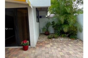 6386 Jack Rabbit Ln, Hialeah, FL 33014, Sold 01/12/21