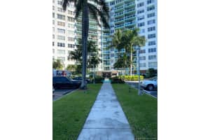 3301 NE 5th Ave, Miami, FL 33137, Sold 02/26/21