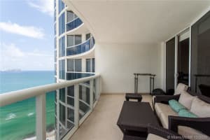 17201 Collins Ave, Sunny Isles Beach, FL 33160, Sold 04/30/21