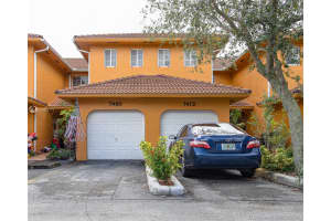 7480 NW 175th St, Hialeah, FL 33015, Sold 02/10/21