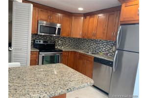 9273 Collins Ave, Surfside, FL 33154, Sold 02/03/21