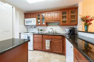 1040 SE 4th Ave, Deerfield Beach, FL 33441, Sold 02/22/21