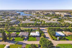 10222 NW 80th Ct, Tamarac, FL 33321, Sold 03/25/21
