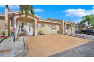 7681 NW 183rd Terrace, Hialeah, FL 33015, Sold 06/01/21
