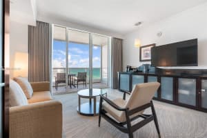 4391 Collins Ave, Miami Beach, FL 33140, Sold 06/29/21