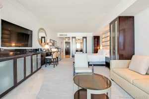 4391 Collins Ave, Miami Beach, FL 33140, Sold 06/29/21