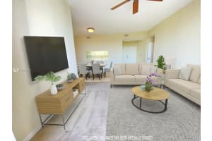9725 NW 52nd St, Doral, FL 33178, Sold 04/02/21