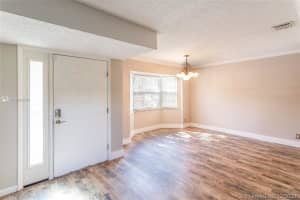 11339 Lakeview Dr #40, Coral Springs, FL 33071, Sold 03/26/21