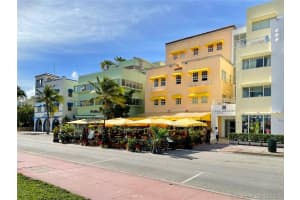 834 Ocean Dr, Miami Beach, FL 33139, Sold 09/10/21
