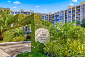 600 Parkview Dr # 1132, Hallandale Beach, FL 33009, Sold 03/05/21