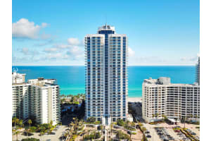 3101 S Ocean Dr, Hallandale Beach, FL 33009, Sold 02/26/21
