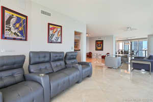 3101 S Ocean Dr, Hallandale Beach, FL 33009, Sold 02/26/21