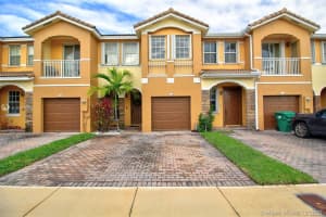 10211 NW 10th St, Miami, FL 33172, Sold 02/02/21