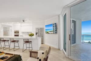 4775 Collins Ave, Miami, FL 33140, Sold 08/13/21