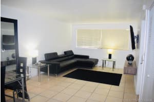 6195 NW 186th St, Hialeah, FL 33015, Sold 02/09/21