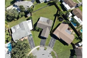10358 SW 50th St, Cooper City, FL 33328, Sold 02/19/21