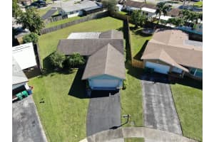 10358 SW 50th St, Cooper City, FL 33328, Sold 02/19/21