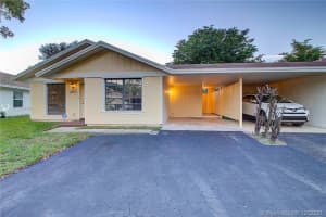 3653 W Bell Dr, Davie, FL 33328, Sold 02/19/21