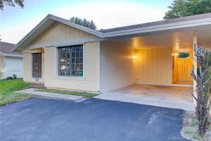 3653 W Bell Dr, Davie, FL 33328, Sold 02/19/21