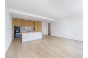 8701 Collins Ave, Miami Beach, FL 33154, Sold 06/27/22