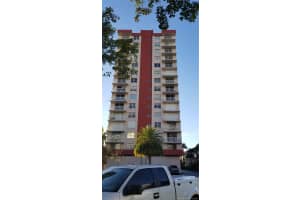 3161 S Ocean Dr, Hallandale Beach, FL 33009, Sold 02/10/21