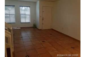 9187 Fontainebleau Blvd, Miami, FL 33172, Sold 04/26/21