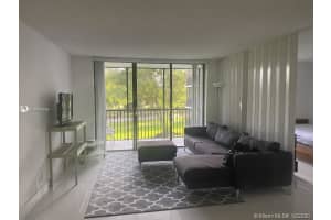 3475 N Country Club Dr, Miami, FL 33180, Sold 06/21/21
