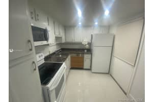 3475 N Country Club Dr, Miami, FL 33180, Sold 06/21/21