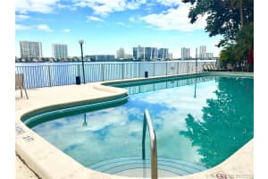 17600 N Bay Rd N504, Sunny Isles Beach, FL 33160, Sold 11/23/21