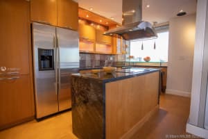 1541 Brickell Ave APT B1104, Miami, FL 33129, Sold 05/13/21