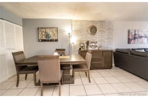 9310 Fontainebleau Blvd, Miami, FL 33172, Sold 02/26/21