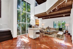 1930 S Oak Haven Cir, Miami, FL 33179, Sold 05/28/21