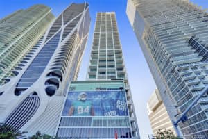 1040 Biscayne Blvd, Miami, FL 33132, Sold 09/20/21