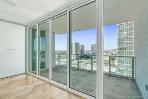 1040 Biscayne Blvd, Miami, FL 33132, Sold 09/20/21