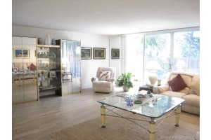 1000 NE 24th Ave, Hallandale Beach, FL 33009, Sold 02/26/21