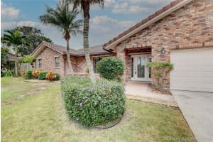 22385 Ensenada Way, Boca Raton, FL 33433, Sold 02/11/21