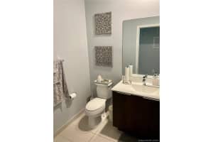 10407 NW 82nd St, Doral, FL 33178, Sold 01/25/21