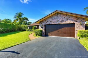 833 SW 56th Ave, Margate, FL 33068, Sold 01/25/21